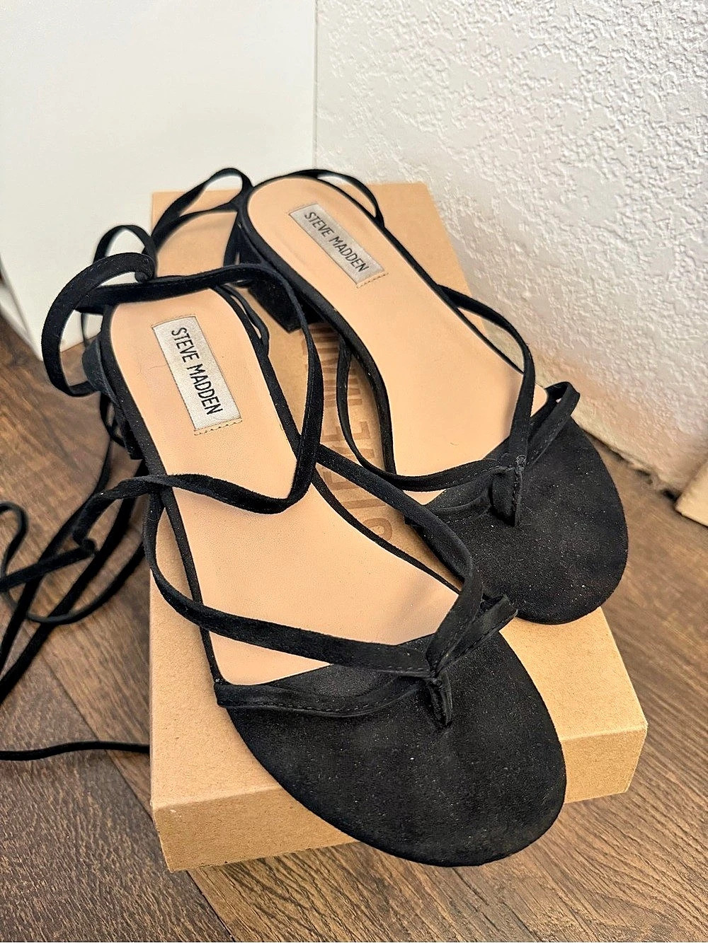 Steve Madden Ryee Black Heels US 7